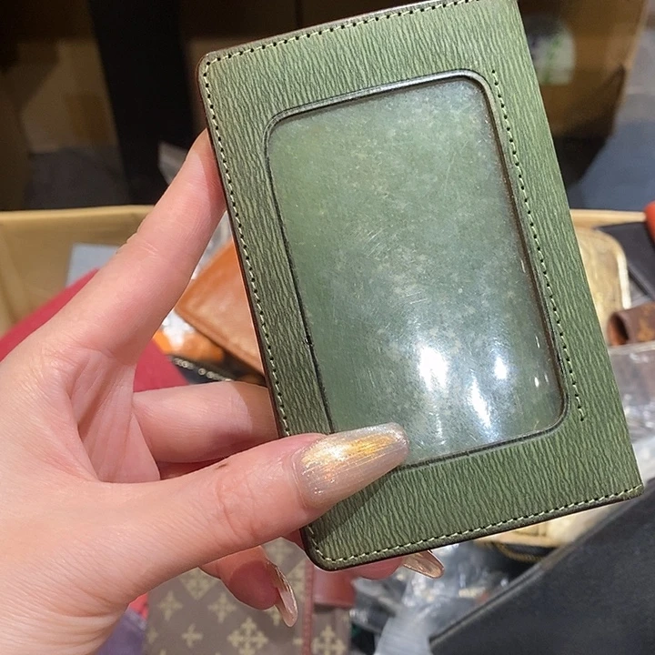 y***u中古香水沐浴露持久留香