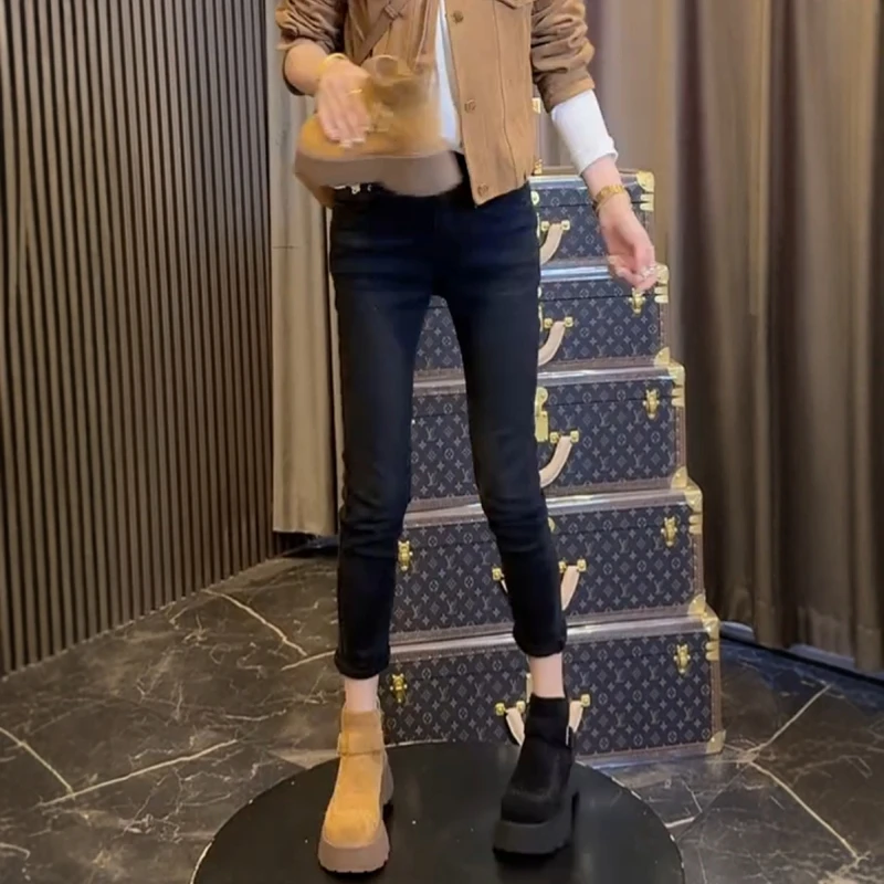 秋季新款弹力修身直筒牛仔裤大码洋气百搭高腰显瘦九分小脚烟管裤