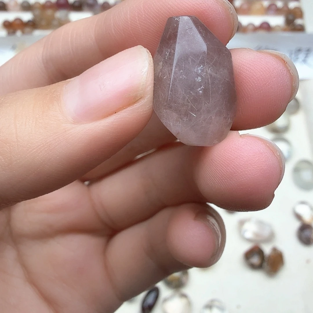 蒋***子未镶嵌珠宝半成品水晶