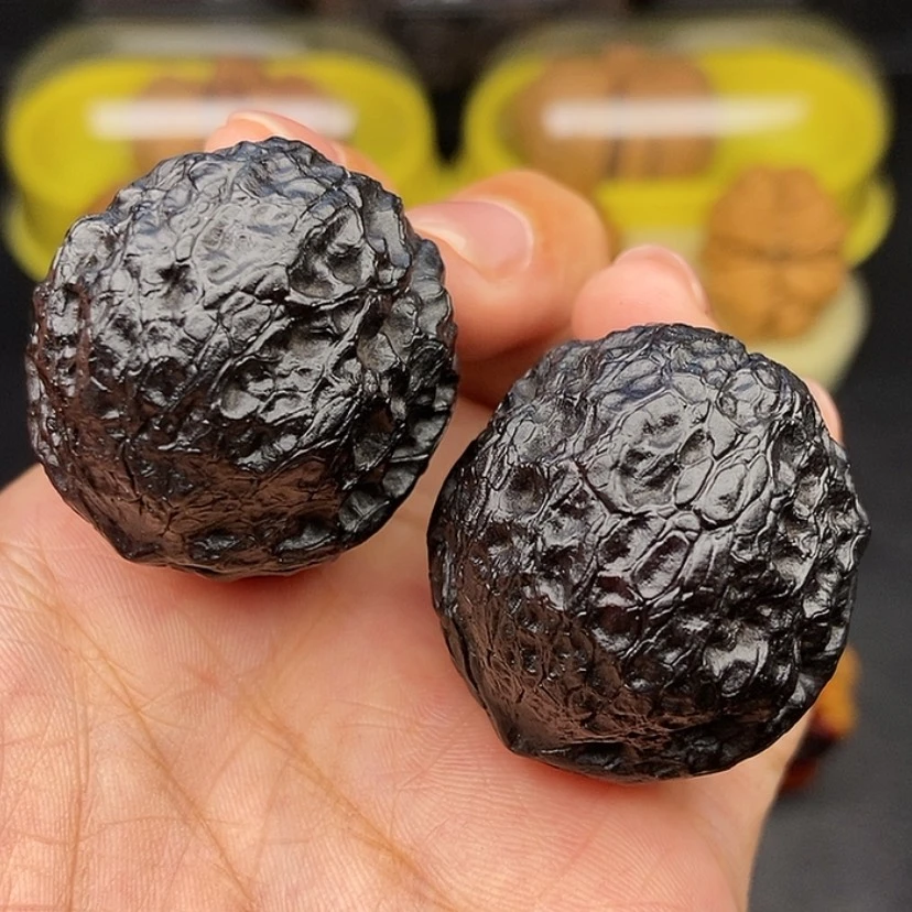【闪购商品】文玩核桃手串37尺蛇皮元宝