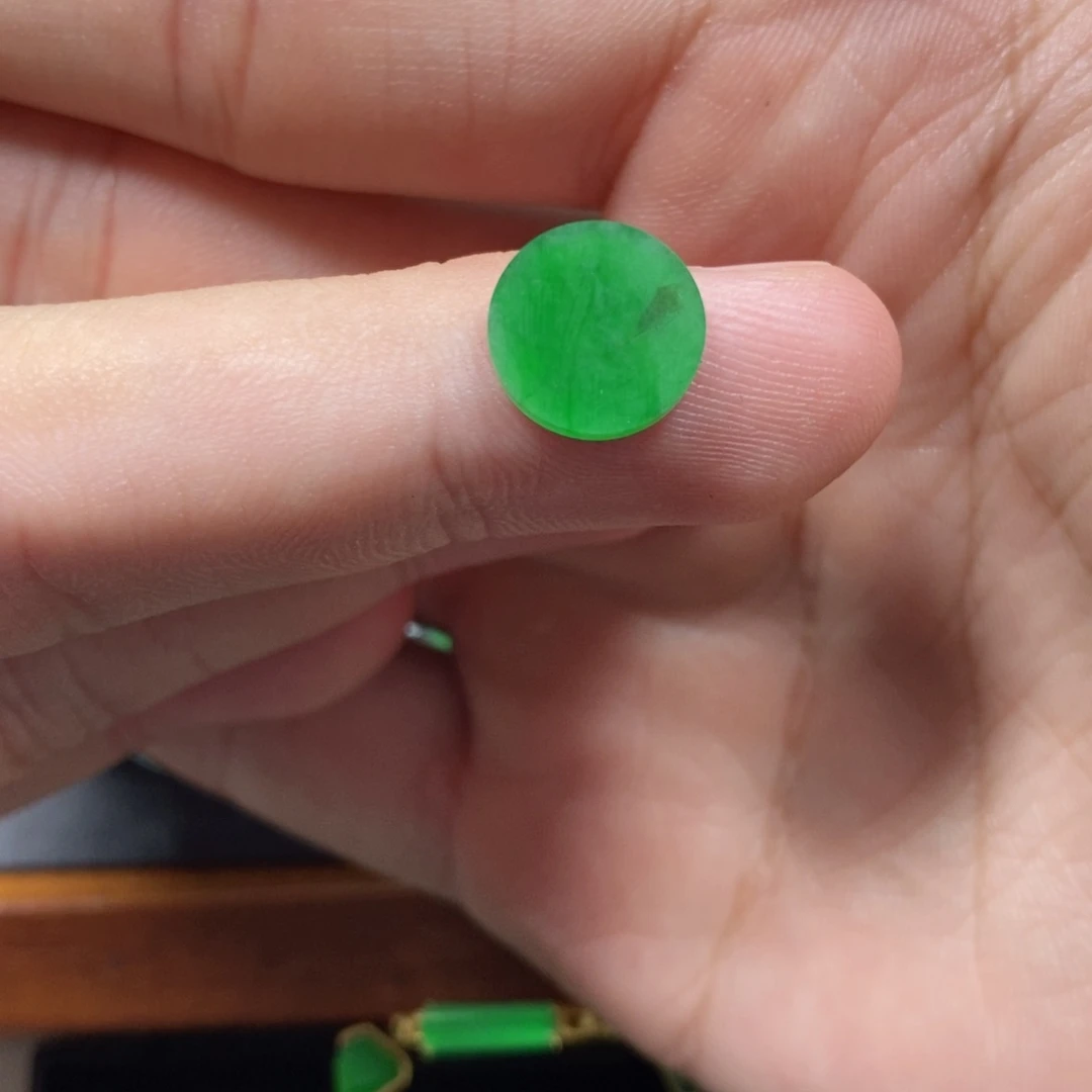 翡翠挂件未镶嵌翡翠珠宝翡翠珠宝