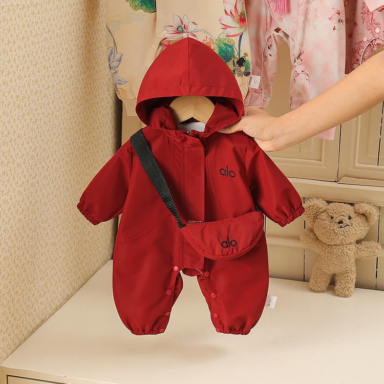 A类春秋爬服婴儿新年夹棉连体衣秋冬红色ins风