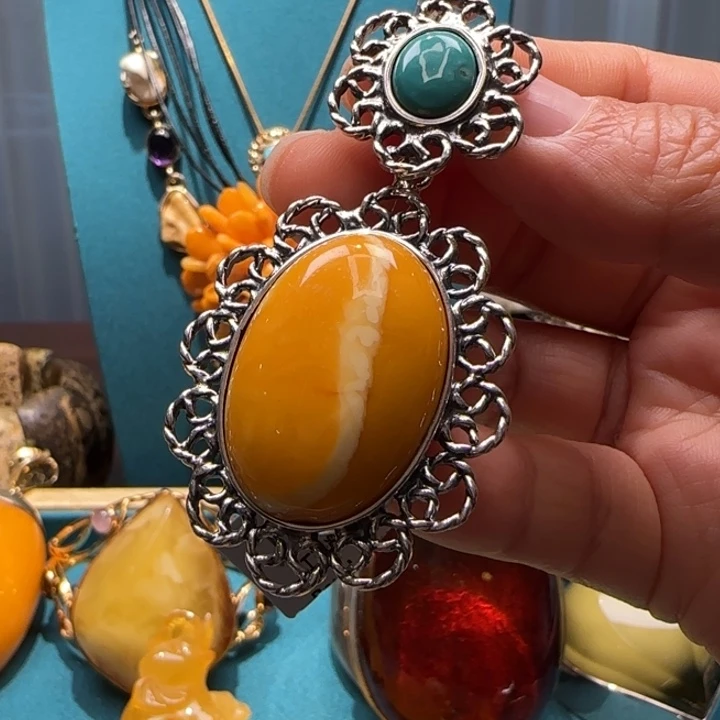 琥珀未镶嵌颈饰波兰设计款琥珀蜜蜡