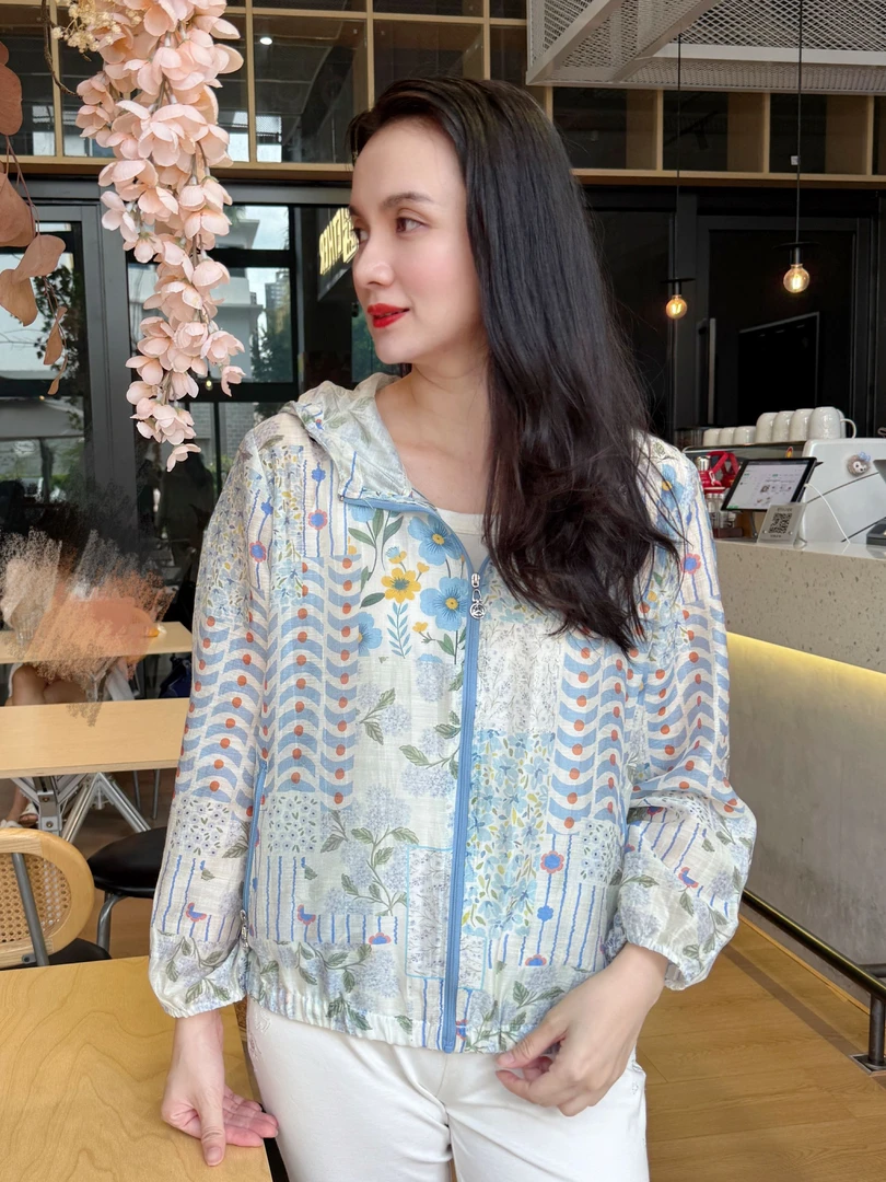 时尚妈妈外套春夏秋新款时尚洋气春游出行宽松透气母亲节洋气衣服