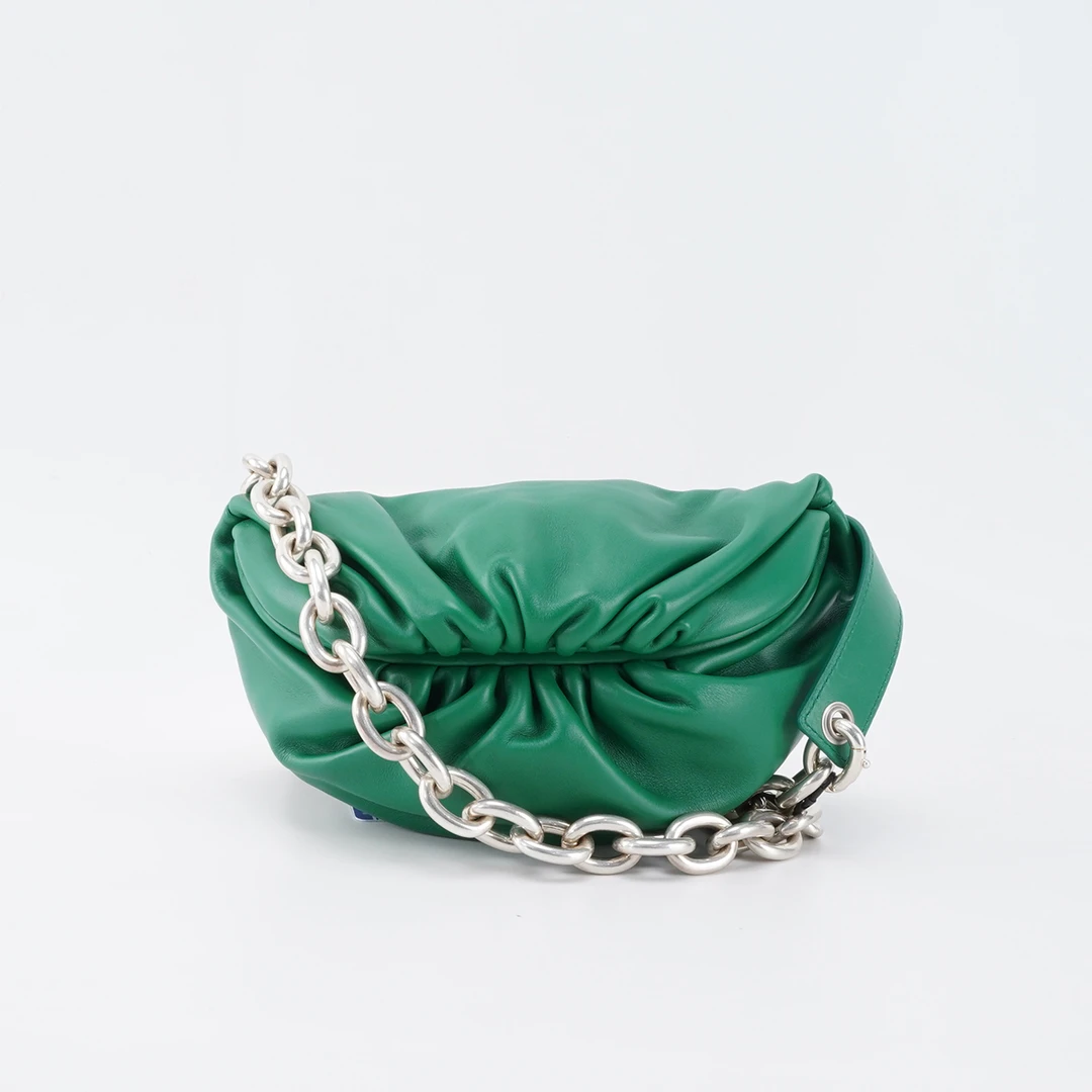全新未使用 BOTTEGA VENETA/葆蝶家 云朵腰包绿色/BG22017855