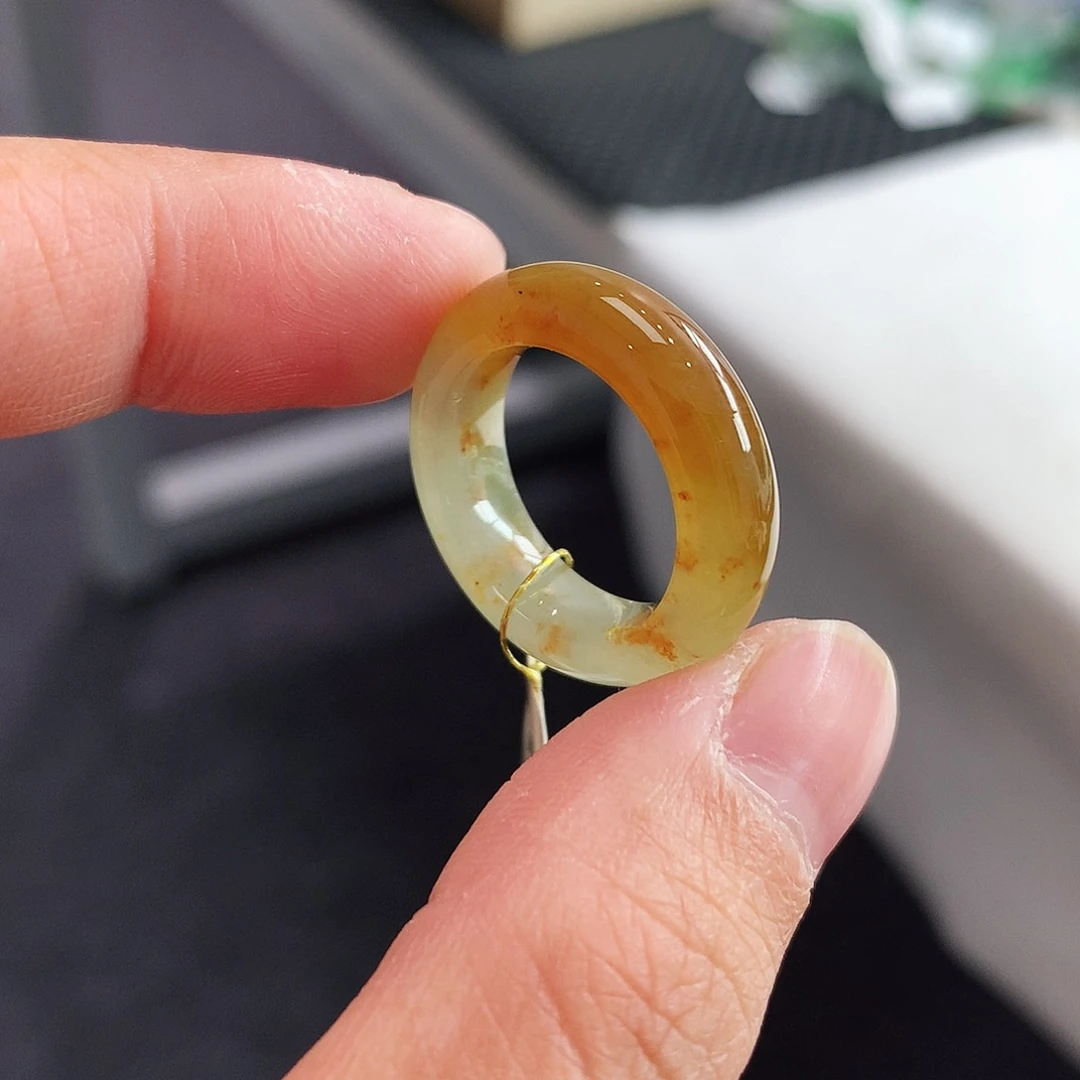 翡翠未镶嵌戒指11号