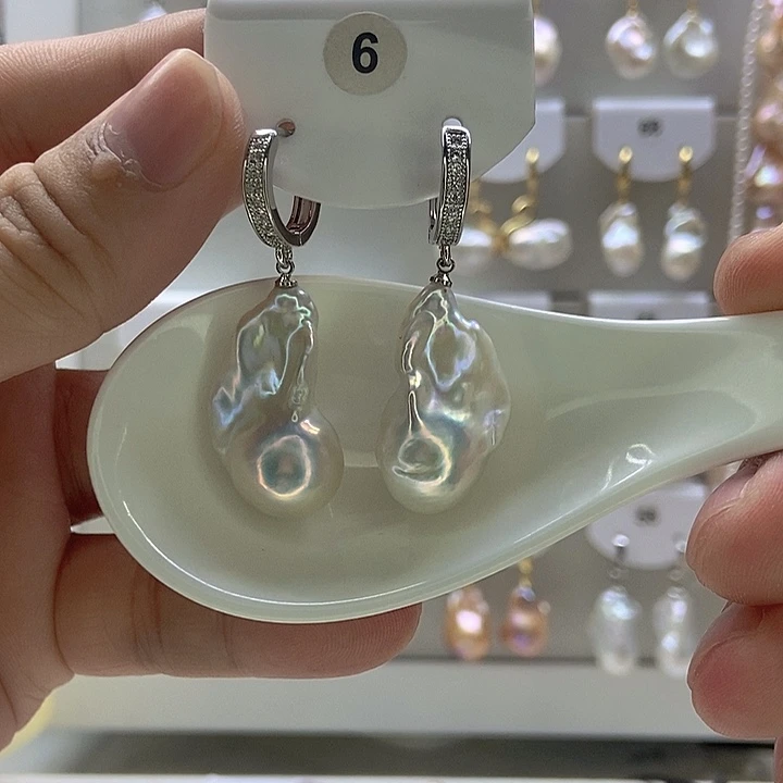 ****银S925镶嵌淡水珍珠颈饰60