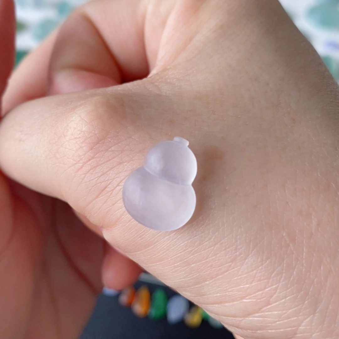 定制翡翠未镶嵌葫芦