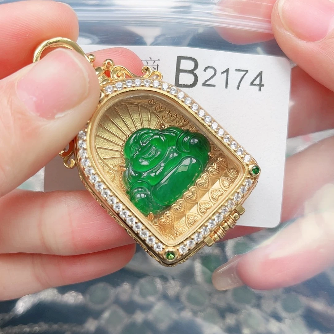 翡翠颈饰未镶嵌翡翠274