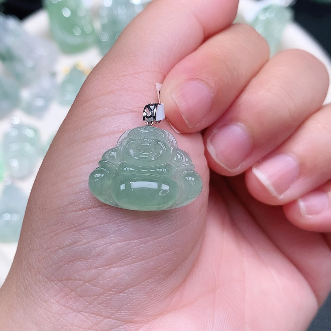 翡翠18K金镶嵌颈饰冰绿佛公17-22-5.2如