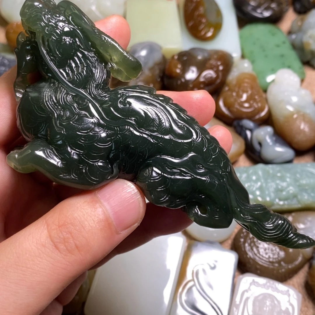 和田玉未镶嵌挂件无**以