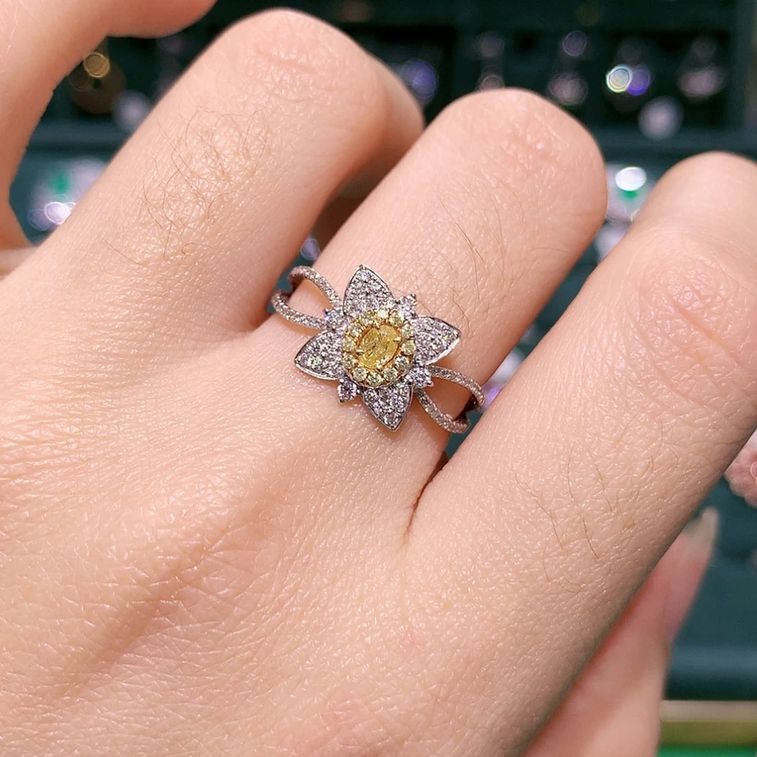 【闪购商品】钻石戒托18K金镶嵌戒指