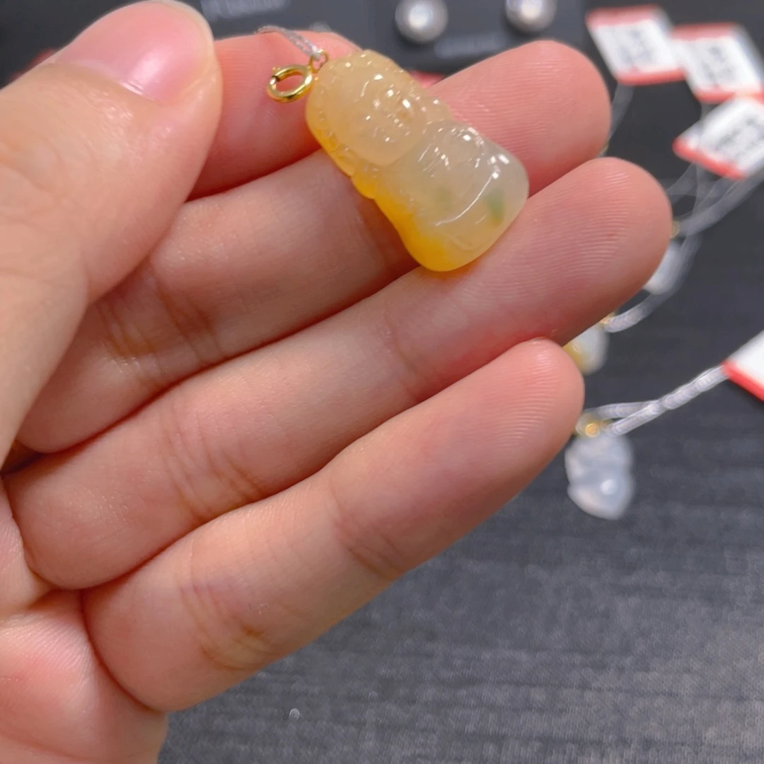 吊坠(不含链)18K金镶嵌翡翠