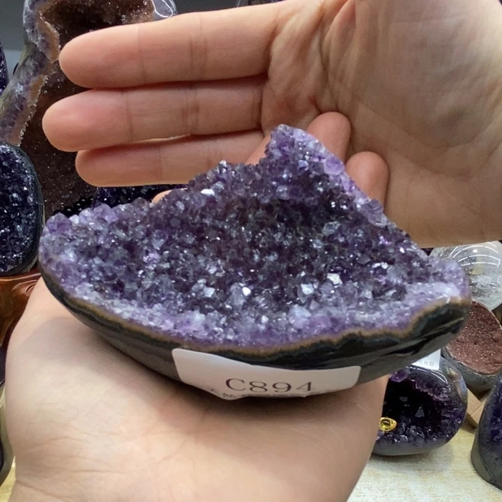 紫晶大型摆件（非配饰）未镶嵌