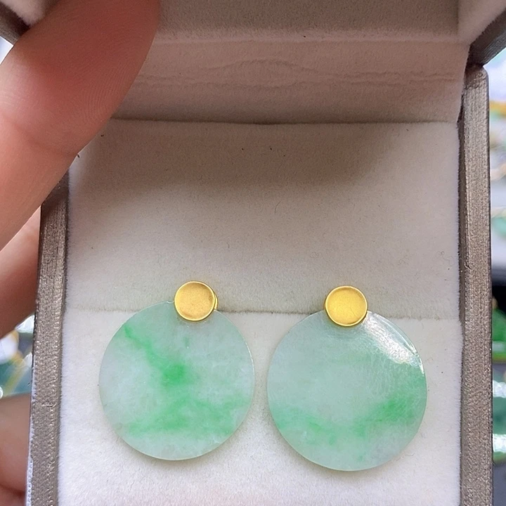 翡翠耳饰18K金镶嵌天然翡翠