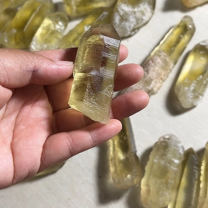 水晶珠宝半成品未镶嵌百**万