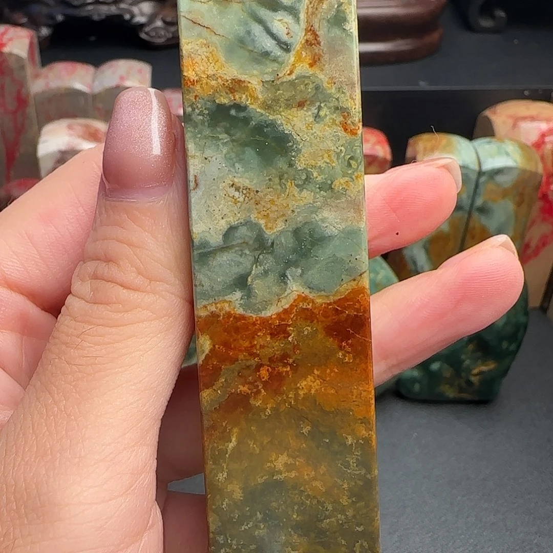 昌化石昌化鸡血石