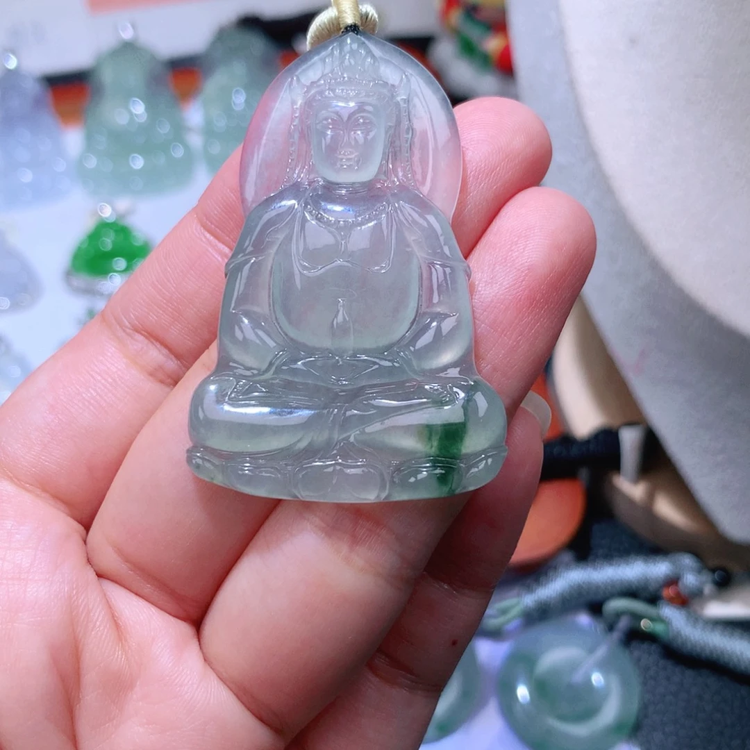 颈饰未镶嵌翡翠素衣