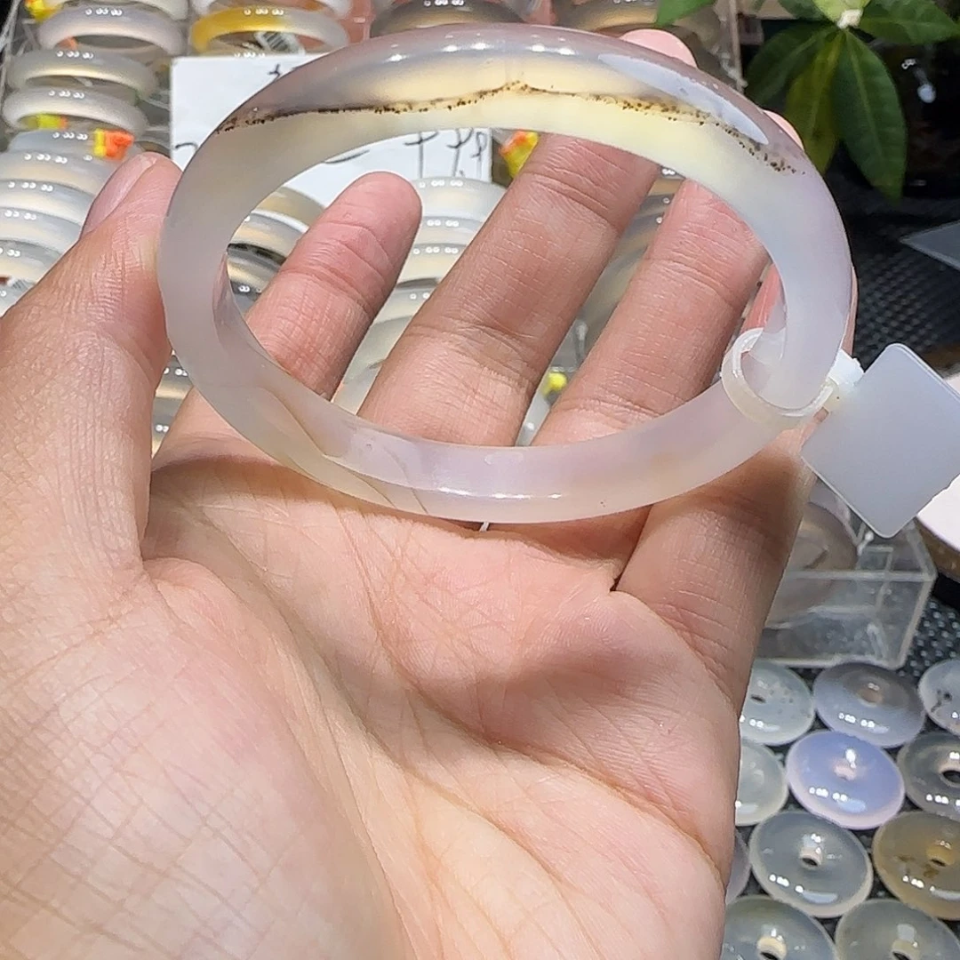 玛瑙/玉髓未镶嵌手镯54漂沙