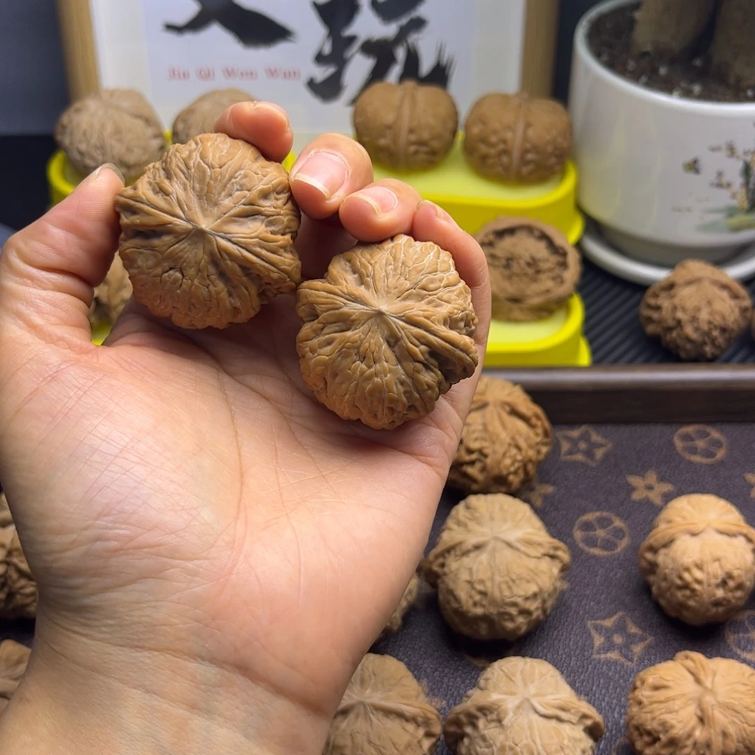 ****吧把件文玩核桃铁锤妹妹 42 全品白茬