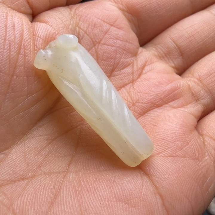 3***号和田玉（糖玉）未镶嵌珠宝半成品