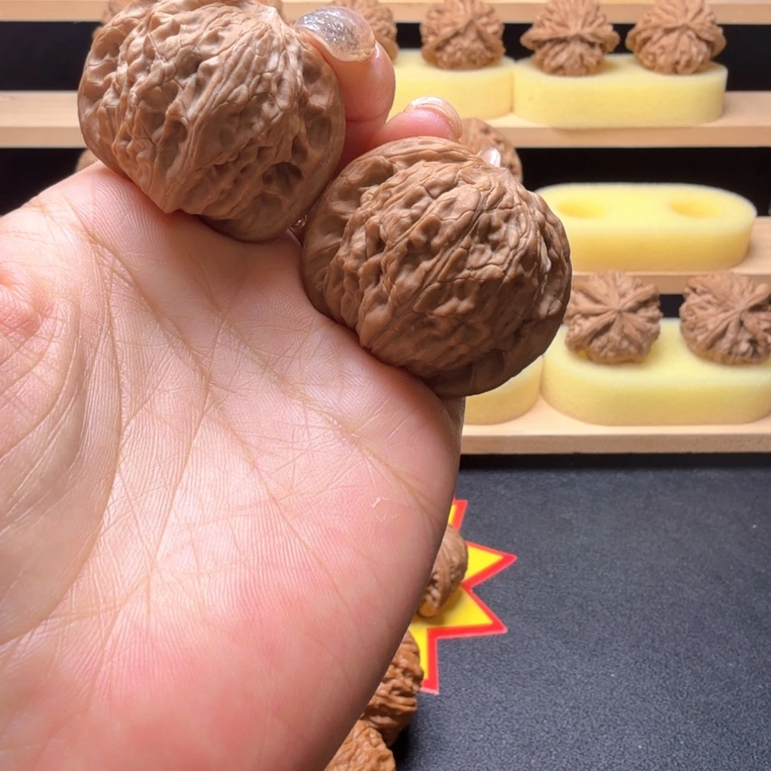 文玩核桃吊坠40尺正磨盘