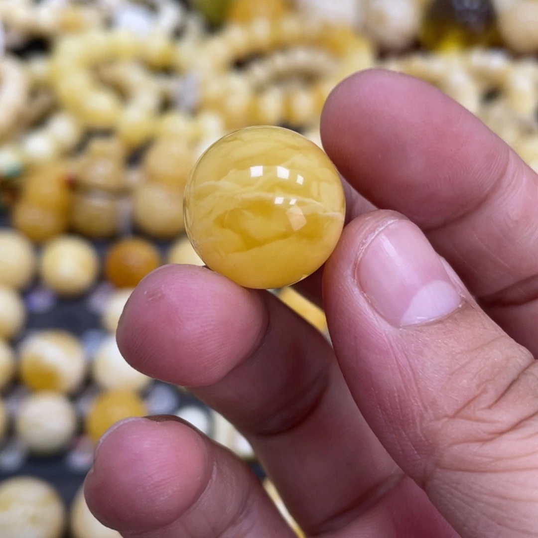 未镶嵌琥珀珠宝奇石17.8mm