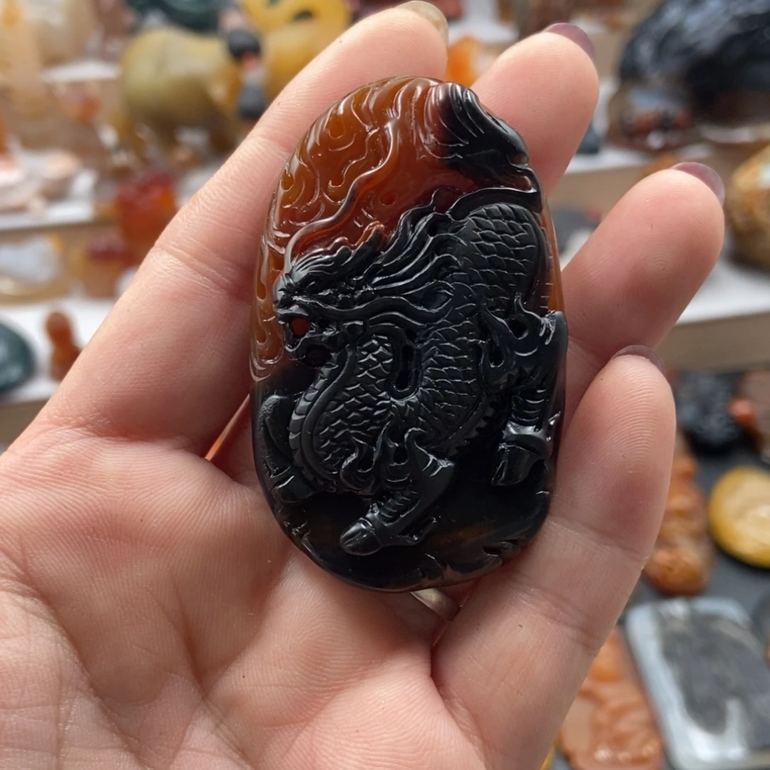 玛瑙/玉髓未镶嵌挂件