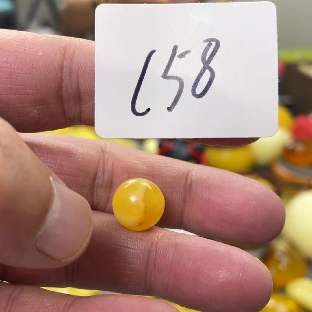手链琥珀未镶嵌多样性发，发其中一件