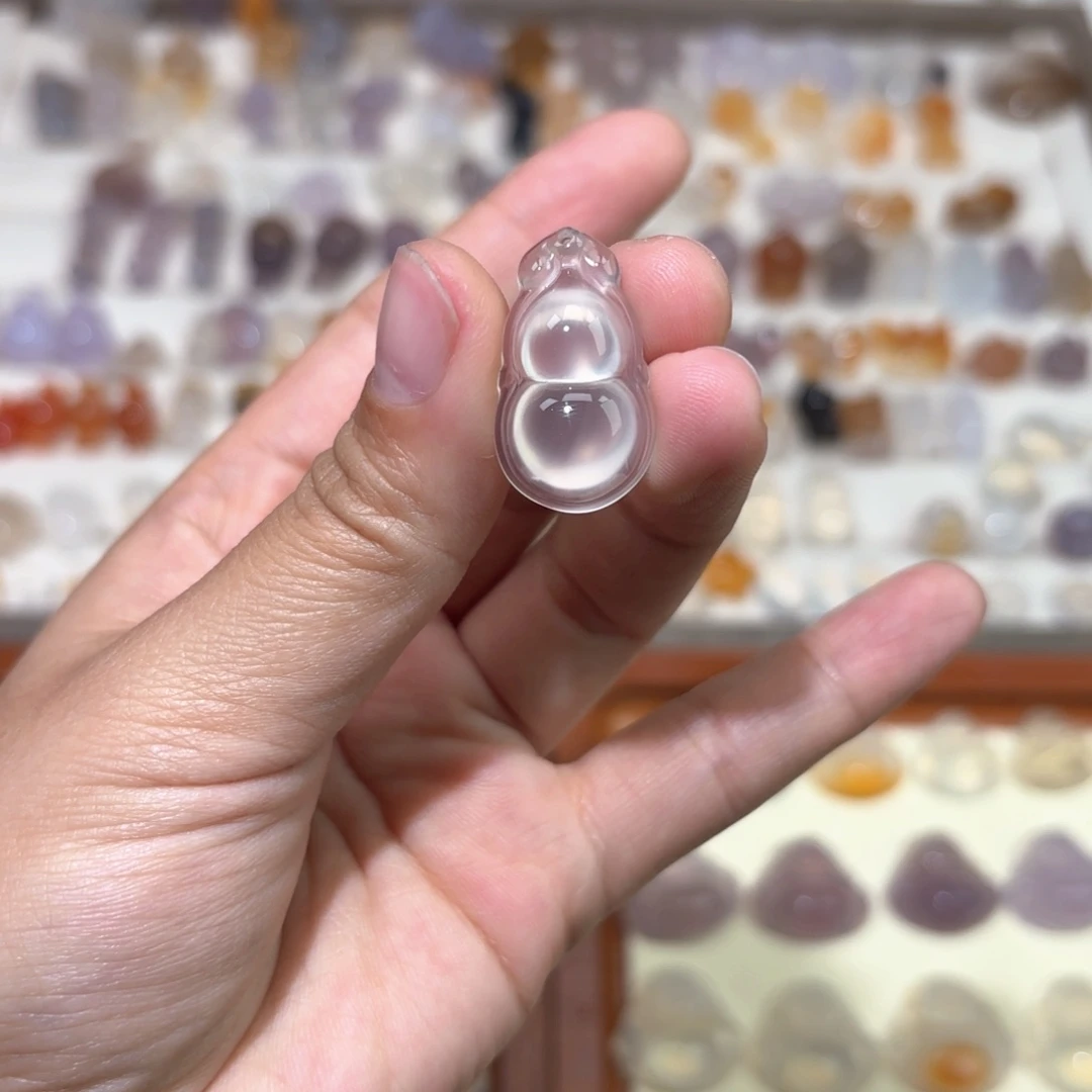 玛瑙/玉髓颈饰未镶嵌小***?