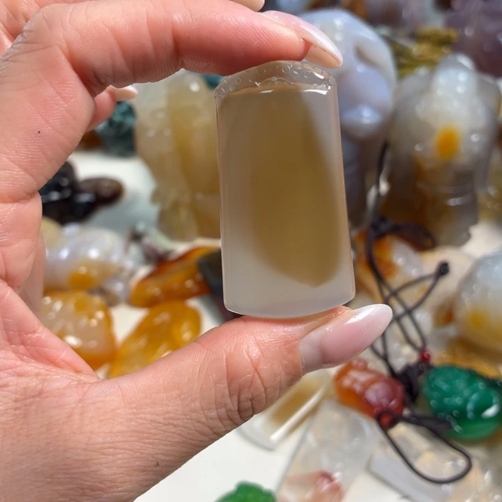 玛瑙/玉髓未镶嵌吊坠(不含链)
