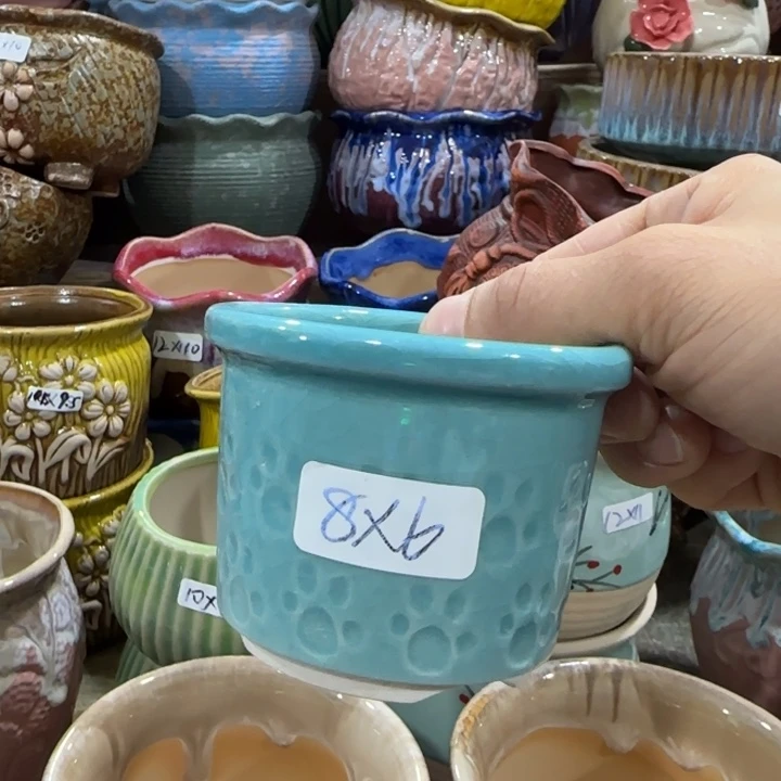 凑9块包邮，有孔，不清楚问客服