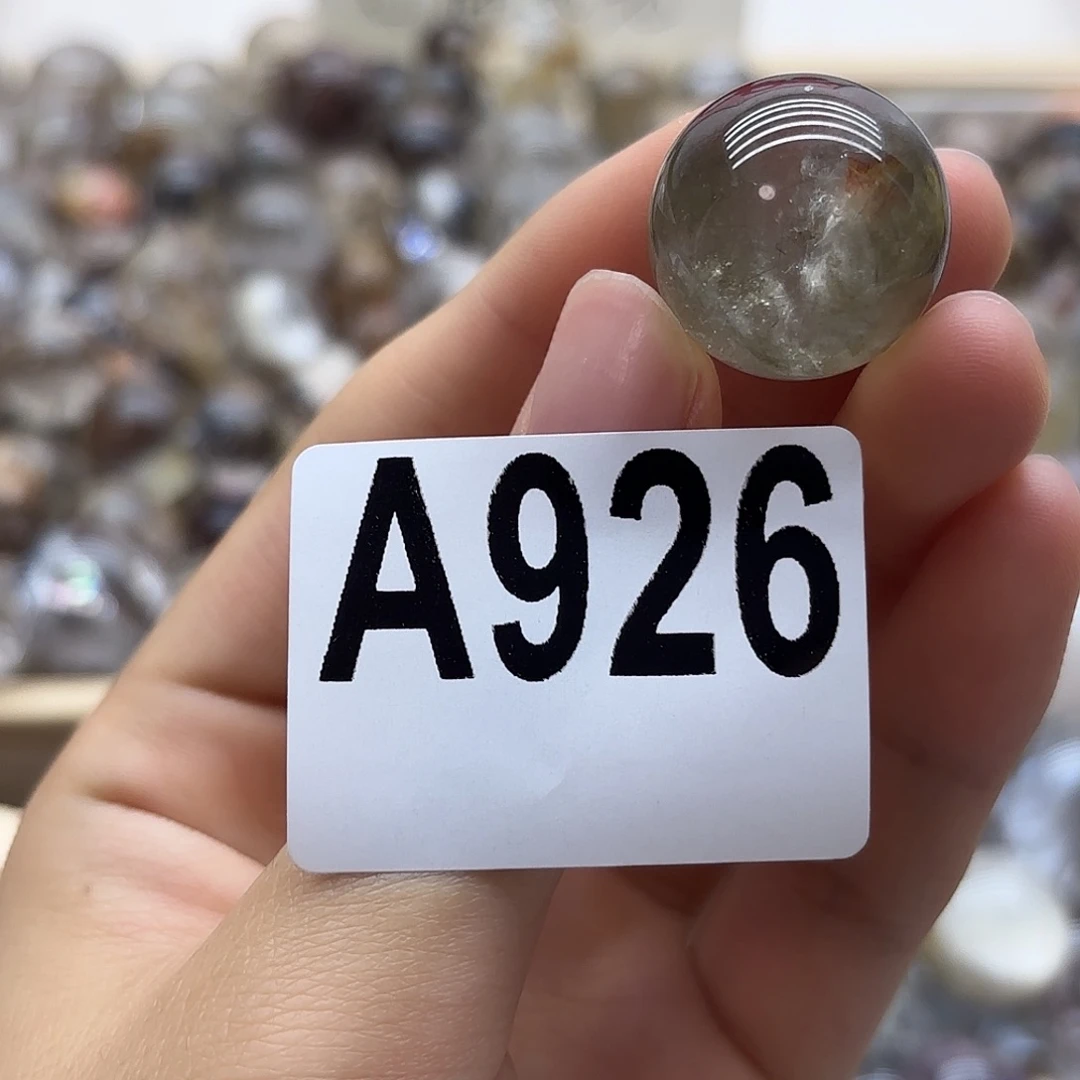 R***洛水晶未镶嵌珠宝半成品926