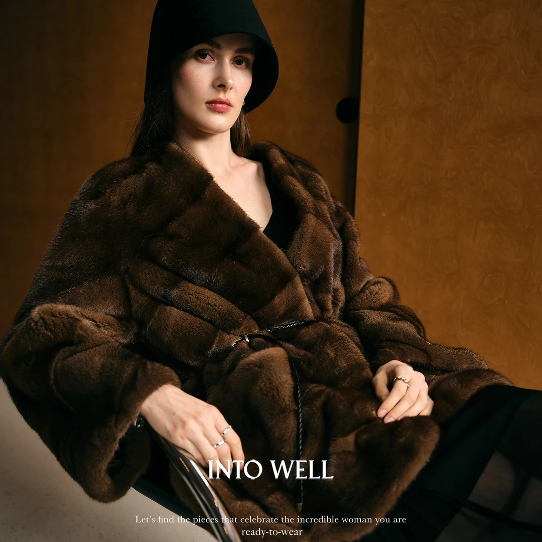 INTO WELL 小母貂整貂极奢芬兰SAGA拍卖行鹅绒级紫标水貂皮草外套