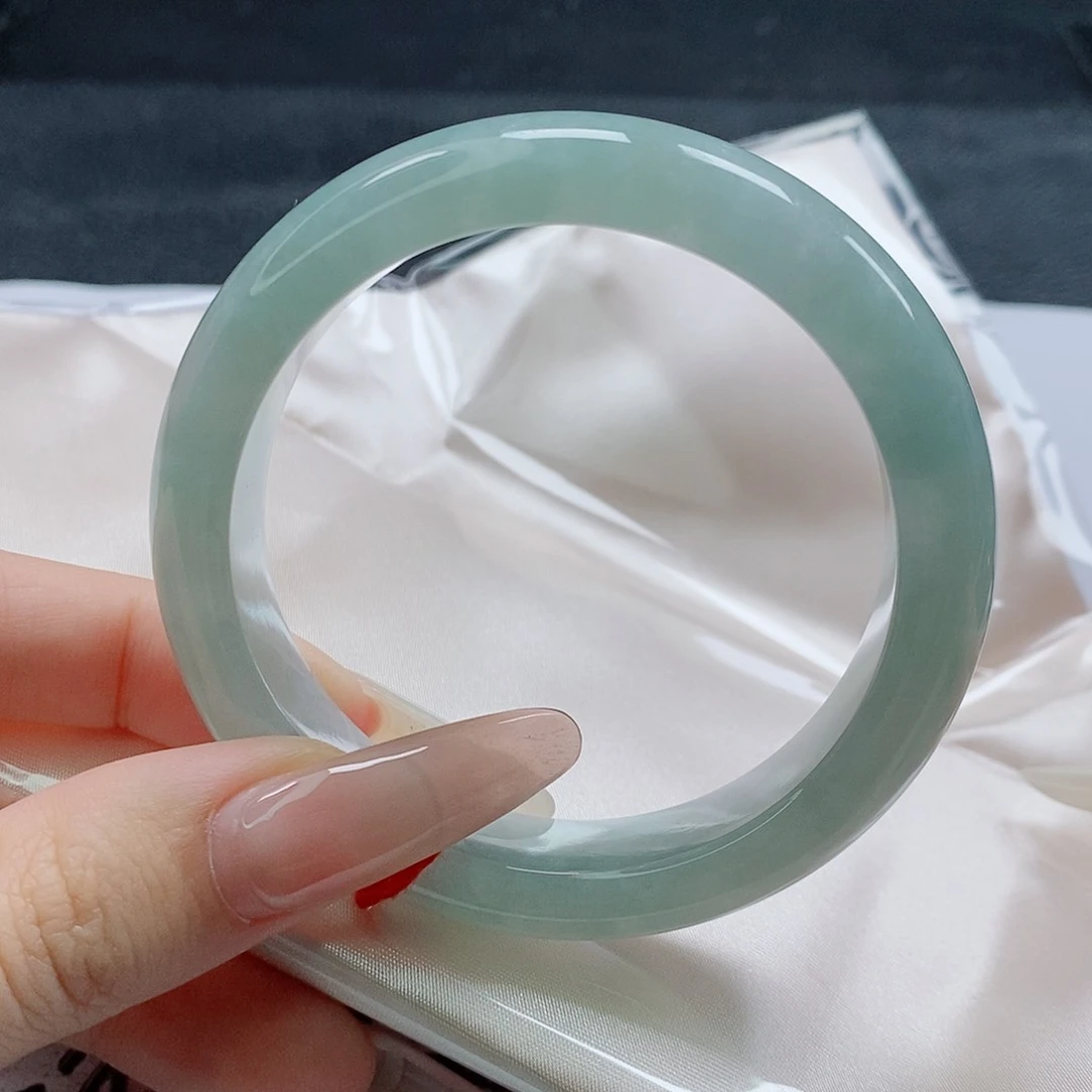 【闪购商品】未镶嵌手镯翡翠408号