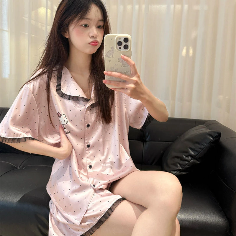 可爱蕾丝HelloKitty波点冰丝睡衣女款夏季花边短袖短裤家居服套装