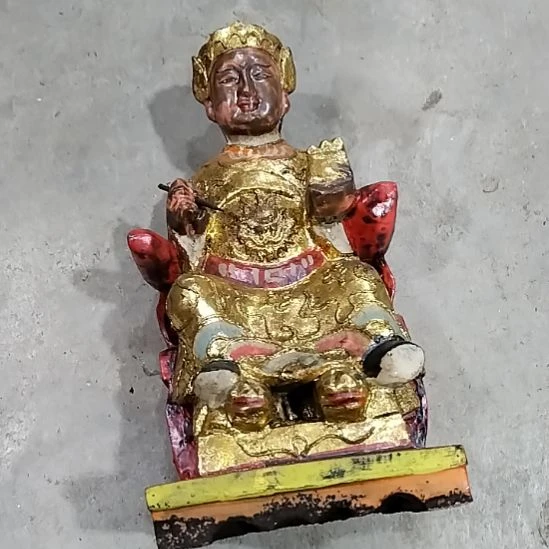 至***y瓷器黑色的形状的