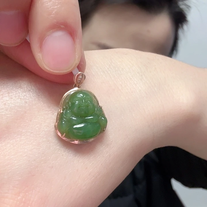 颈饰18K金镶嵌和田玉仓库