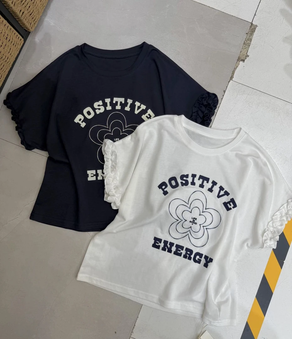 三七5069#刺绣花朵英文字母T恤新