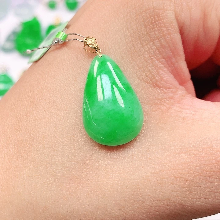 吊坠(不含链)18K金镶嵌翡翠