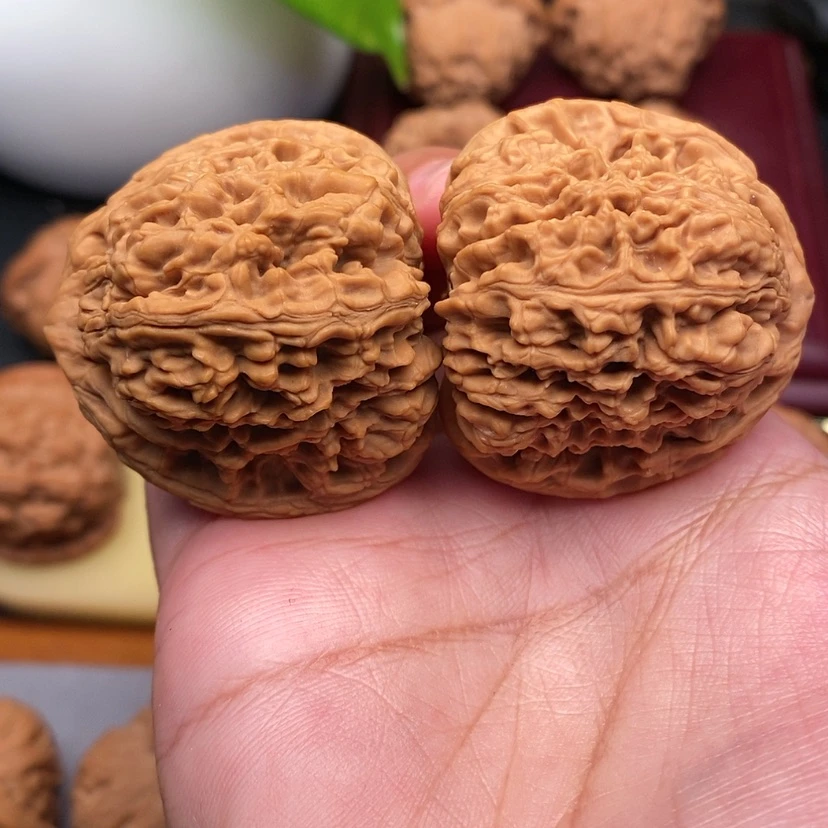 【闪购商品】文玩核桃把件南江全品40.5