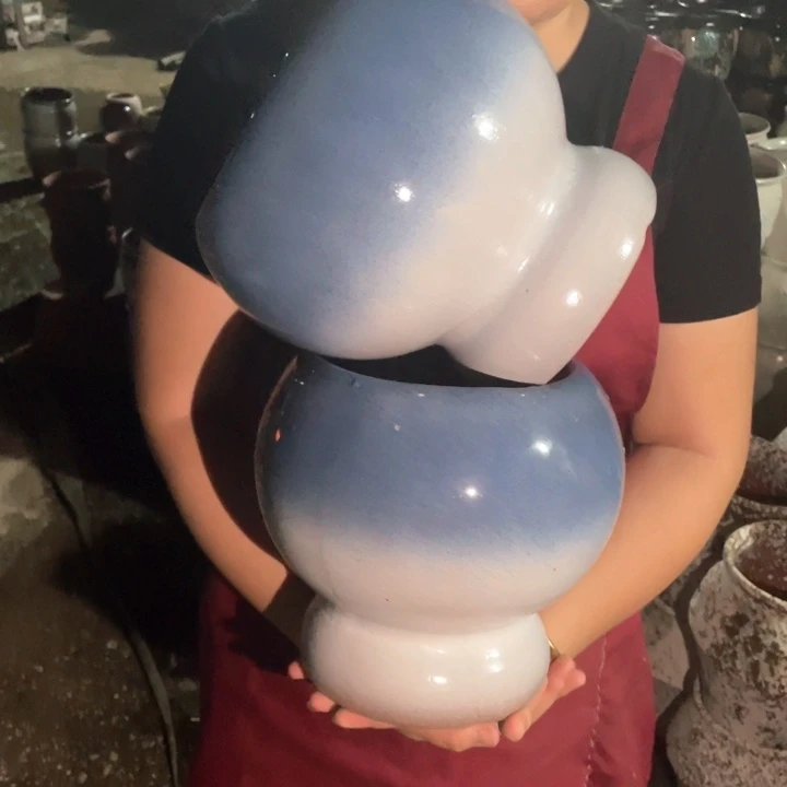 紫砂花盆口15高22瑕疵瑕疵