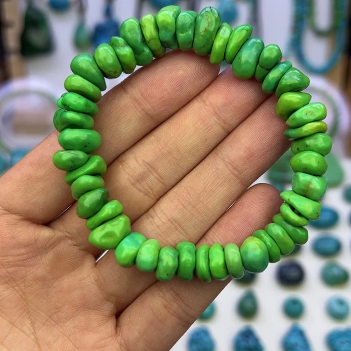 菜籽绿水草纹藏扣手串