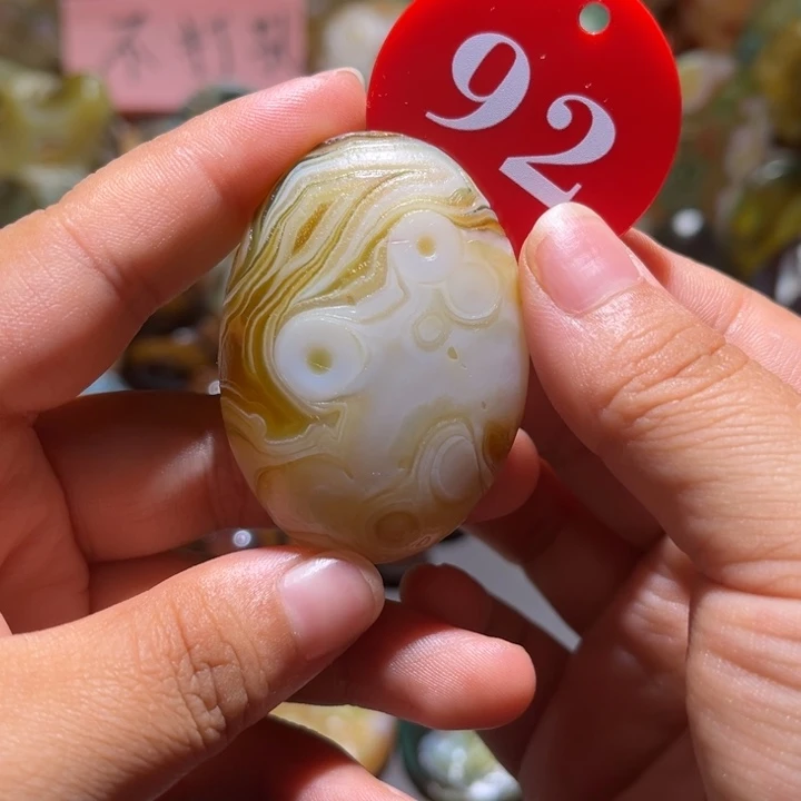 未镶嵌颈饰玛瑙/玉髓