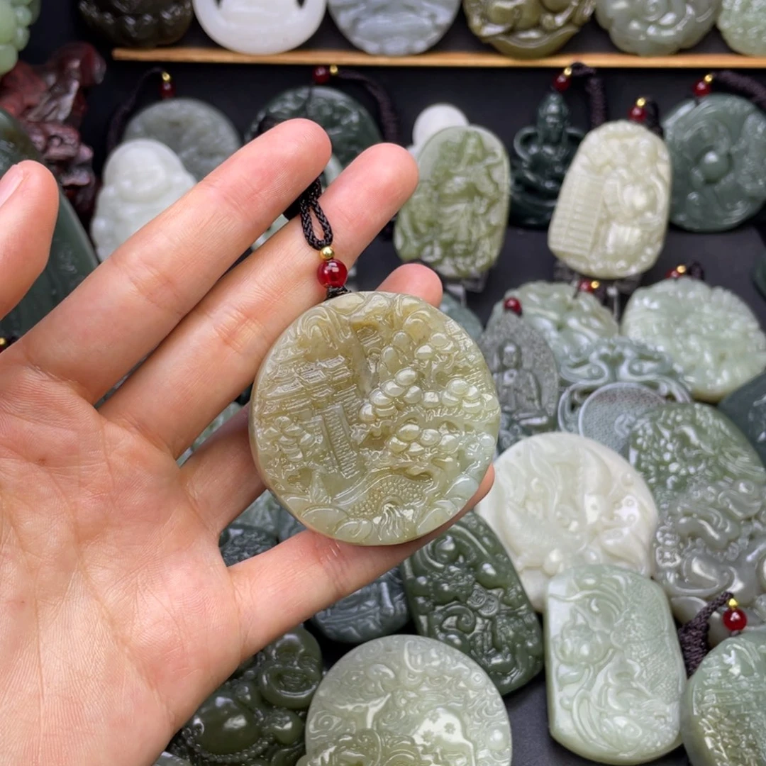 和田玉颈饰未镶嵌