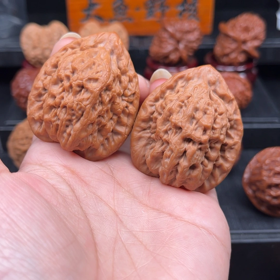 【闪购商品】文玩核桃吊坠星****9金公子