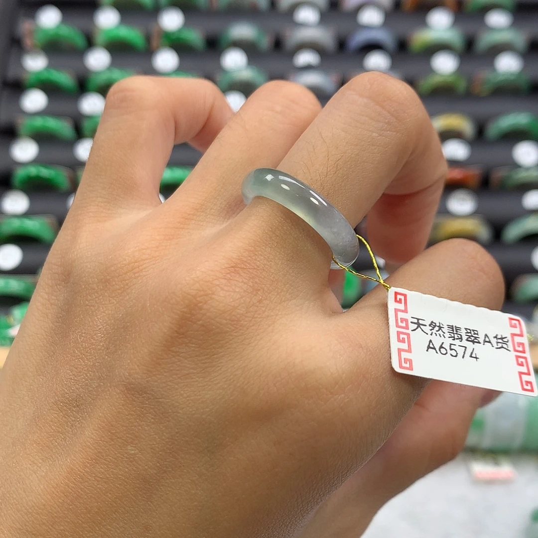 翡翠未镶嵌戒指12圈口