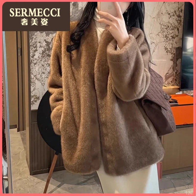 上档次奢美姿千金归来2025新款外套女高端宽松短款大衣