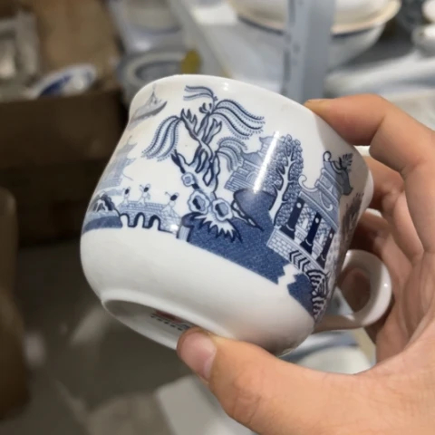 其他瓷咖啡杯一个陶瓷