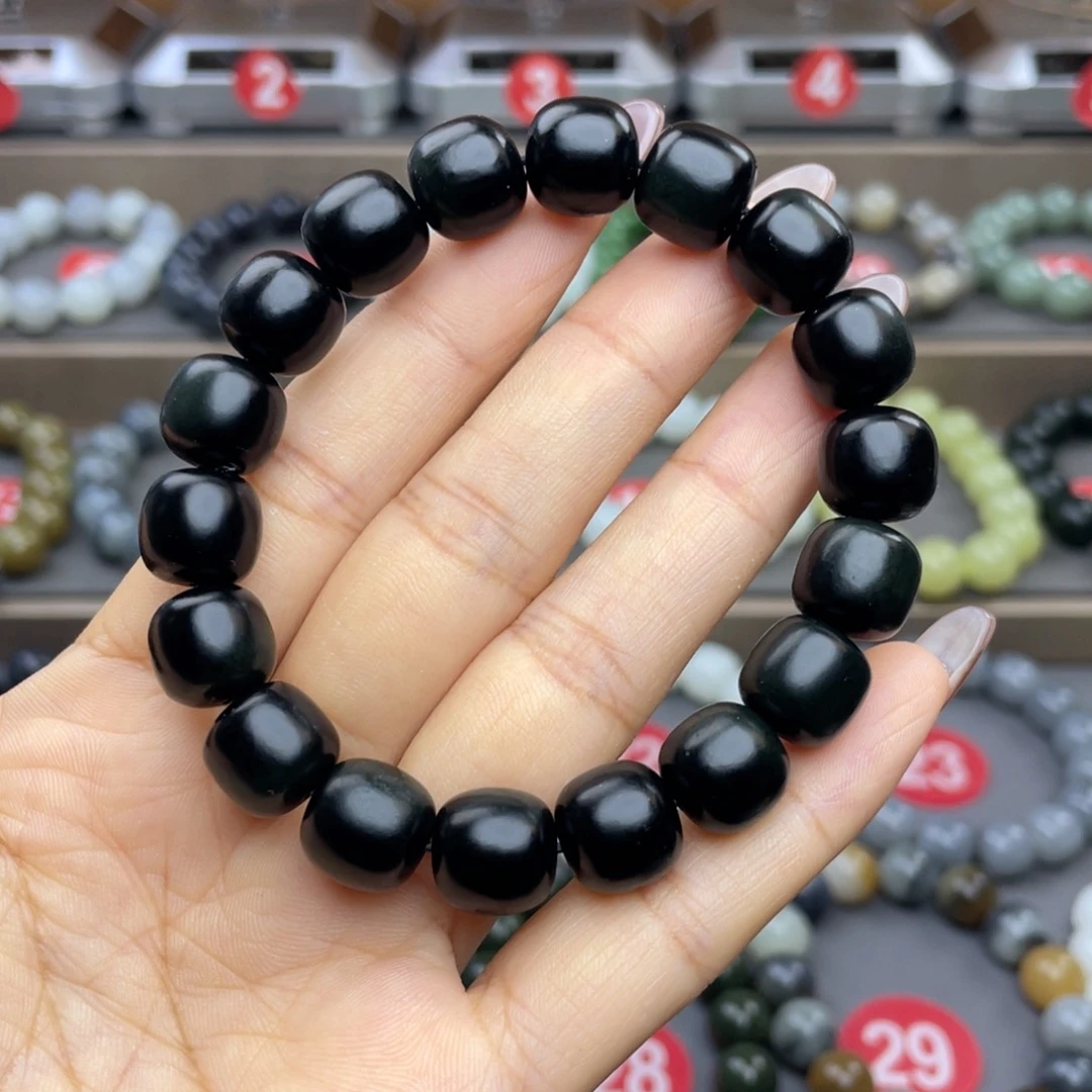 未镶嵌手串和田玉